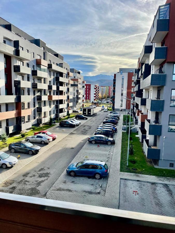 Montsee Brasov Apartamento Exterior foto